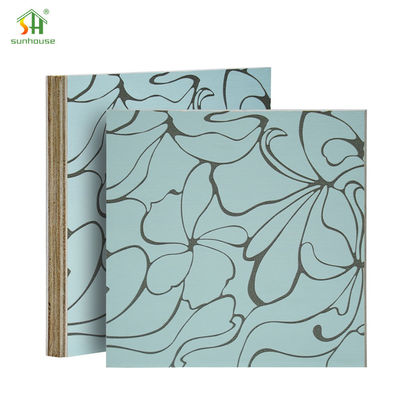 Επαναχρησιμοποιήσιμα πλακάκια μελαμίνης 500 kg/m3-700 kg/m3 φύλλα πλακάκιας 18 mm