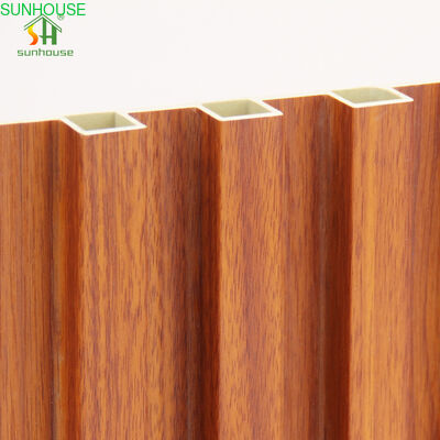 Καλή τιμή. WPC Wall Panel Ξενοδοχείο Εφαρμογή Διακόσμησης Τοίχων Γραφείου για Μοντέρνα Κτίρια Εσωτερική Εξωτερική Διακόσμηση Εφαρμογή σε απευθείας σύνδεση